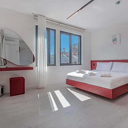Tulii Rooms